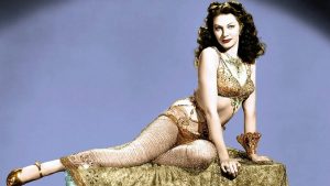 Yvonne De Carlo’s Extraordinary Journey: From Humble Beginnings To Hollywood Icon